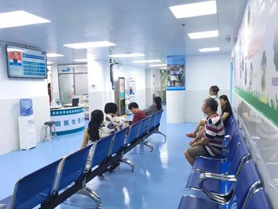 全國(guó)榮譽(yù)！羅湖兩家社康獲評(píng)“優(yōu)質(zhì)服務(wù)示范社區(qū)衛(wèi)生服務(wù)中心”，居民健康咨詢觸手可及